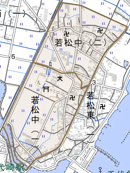 若松中とその周辺の地図。町の範囲を重ねている