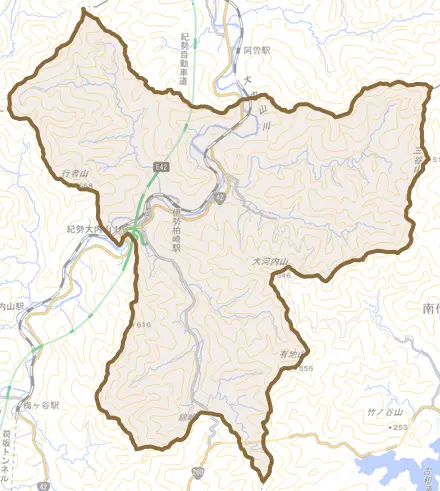 崎とその周辺の地図。町の範囲を重ねている
