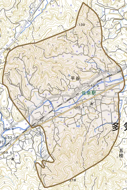 平谷とその周辺の地図。町の範囲を重ねている