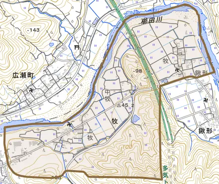 牧とその周辺の地図。町の範囲を重ねている