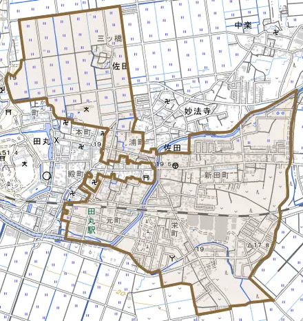 佐田とその周辺の地図。町の範囲を重ねている
