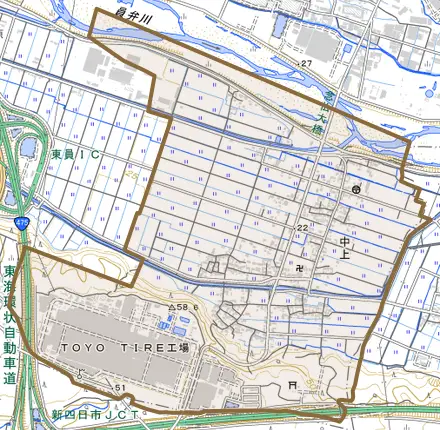 大字中上とその周辺の地図。町の範囲を重ねている
