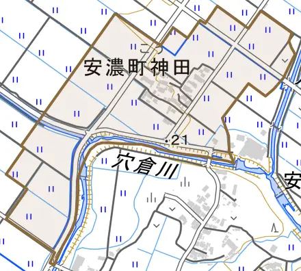 安濃町神田とその周辺の地図。町の範囲を重ねている