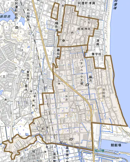 藤方とその周辺の地図。町の範囲を重ねている