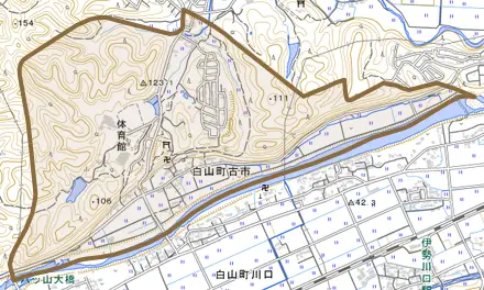 白山町古市とその周辺の地図。町の範囲を重ねている