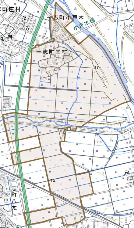 一志町其村とその周辺の地図。町の範囲を重ねている