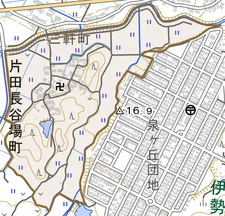 片田長谷場町とその周辺の地図。町の範囲を重ねている