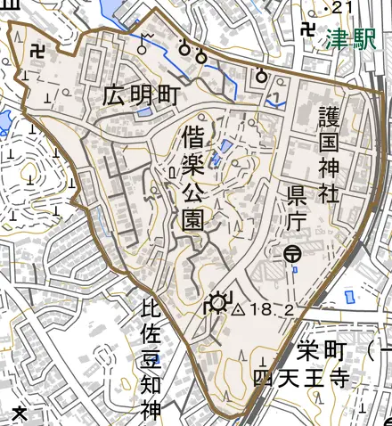 広明町とその周辺の地図。町の範囲を重ねている