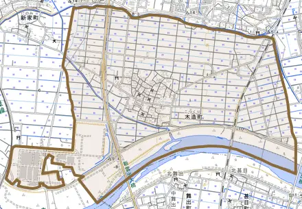 木造町とその周辺の地図。町の範囲を重ねている