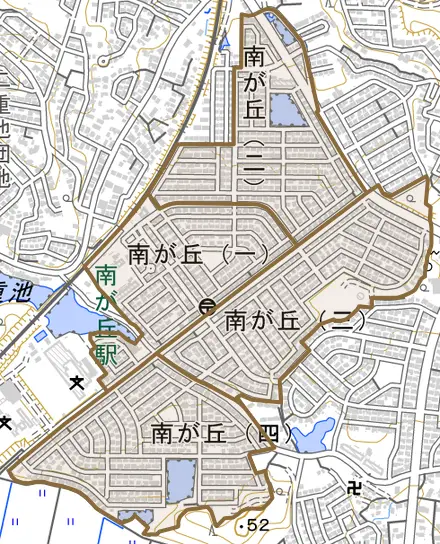 南が丘とその周辺の地図。町の範囲を重ねている