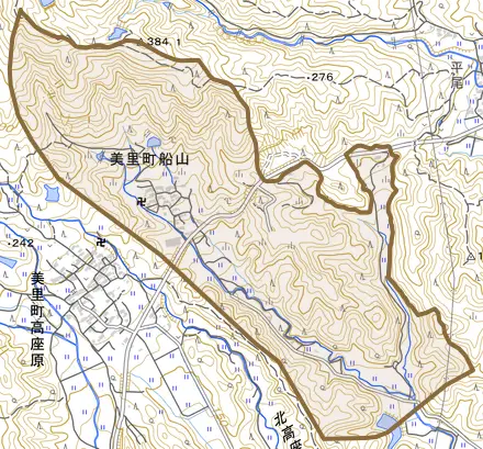 美里町船山とその周辺の地図。町の範囲を重ねている