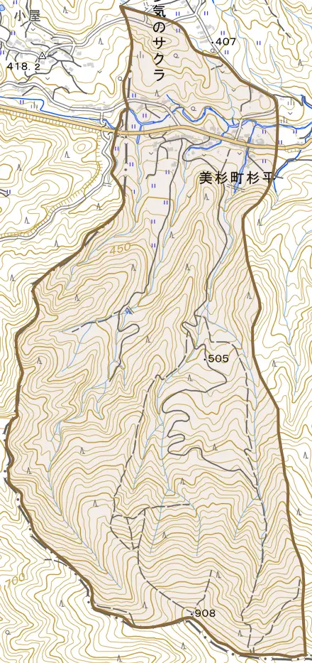 美杉町杉平とその周辺の地図。町の範囲を重ねている