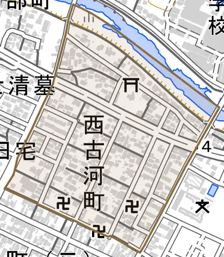 西古河町とその周辺の地図。町の範囲を重ねている