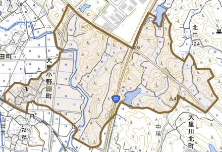 大里小野田町とその周辺の地図。町の範囲を重ねている