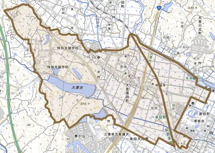 大里窪田町とその周辺の地図。町の範囲を重ねている