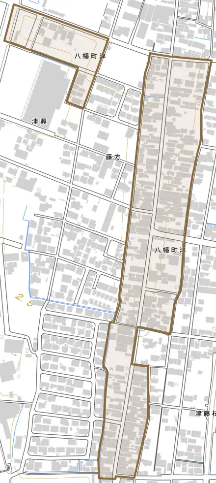 八幡町津とその周辺の地図。町の範囲を重ねている