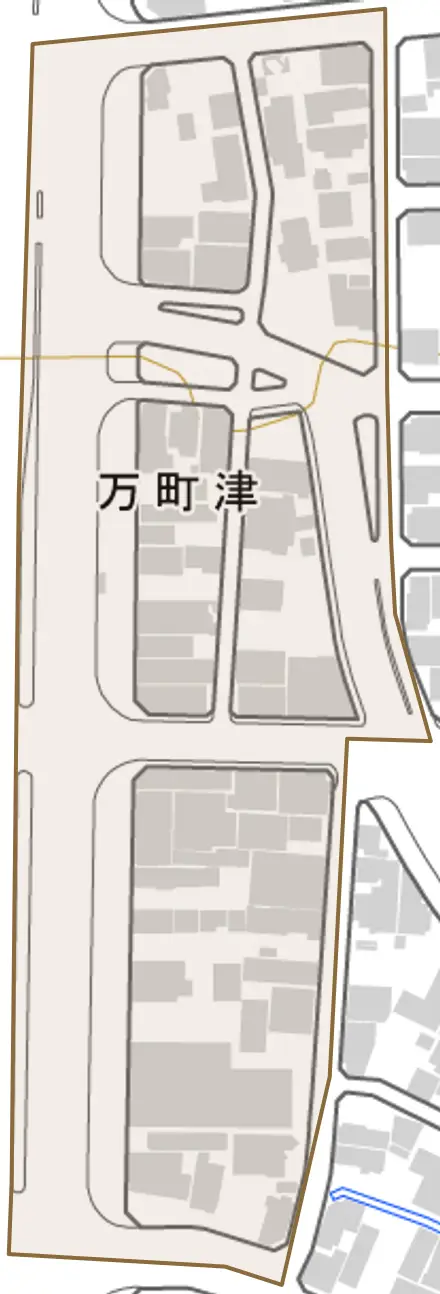 万町津とその周辺の地図。町の範囲を重ねている