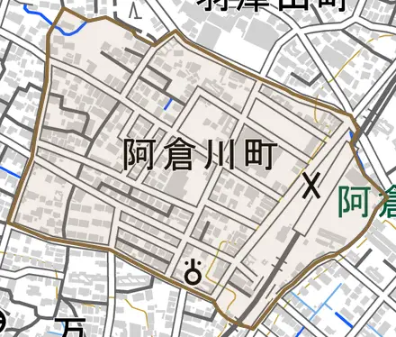 阿倉川町とその周辺の地図。町の範囲を重ねている