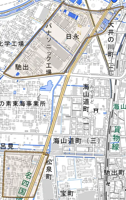 大字馳出とその周辺の地図。町の範囲を重ねている