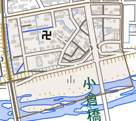 川合町とその周辺の地図。町の範囲を重ねている