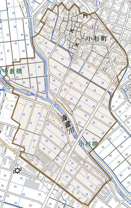小杉町とその周辺の地図。町の範囲を重ねている
