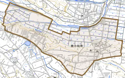 南小松町とその周辺の地図。町の範囲を重ねている