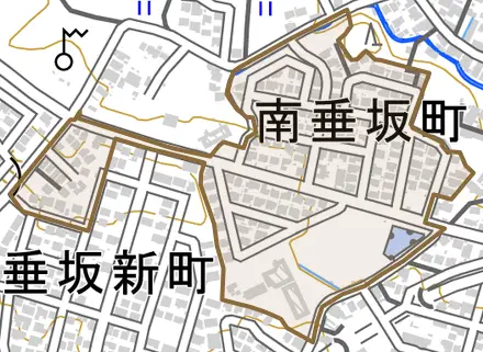南垂坂町とその周辺の地図。町の範囲を重ねている