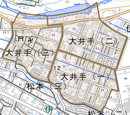 大井手とその周辺の地図。町の範囲を重ねている