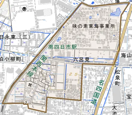 大字六呂見とその周辺の地図。町の範囲を重ねている