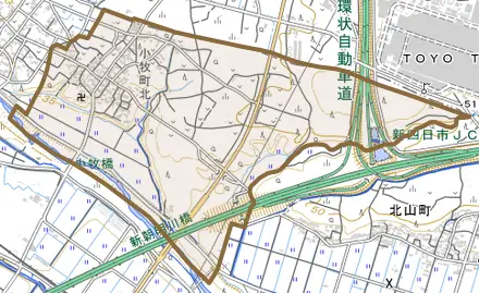 小牧町北とその周辺の地図。町の範囲を重ねている