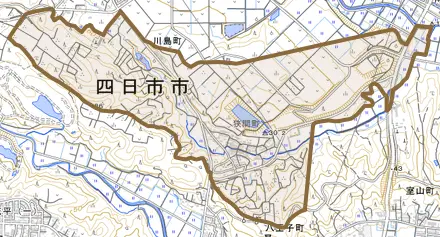 狭間町とその周辺の地図。町の範囲を重ねている