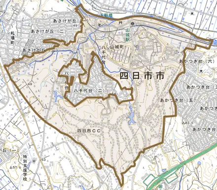 山城町とその周辺の地図。町の範囲を重ねている