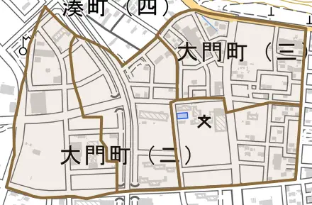 大門町とその周辺の地図。町の範囲を重ねている
