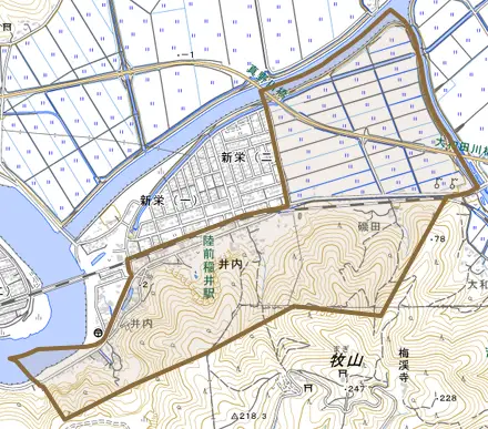 井内とその周辺の地図。町の範囲を重ねている