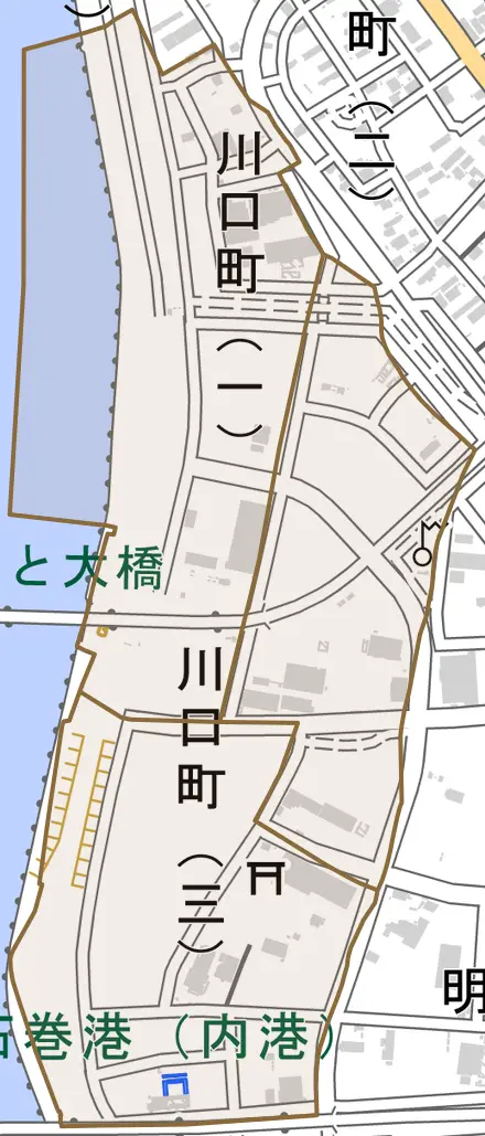川口町とその周辺の地図。町の範囲を重ねている