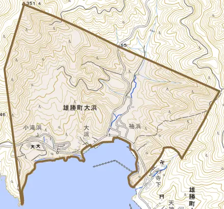 雄勝町大浜とその周辺の地図。町の範囲を重ねている