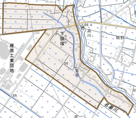 下狼塚とその周辺の地図。町の範囲を重ねている