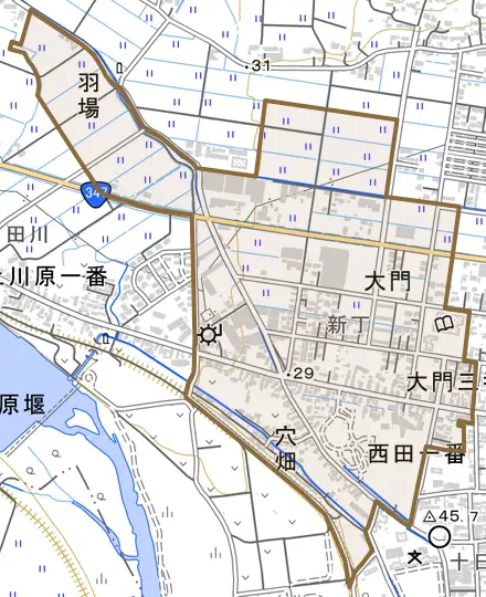 字西田二番とその周辺の地図。町の範囲を重ねている