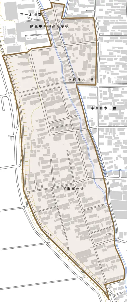 字西田四番とその周辺の地図。町の範囲を重ねている