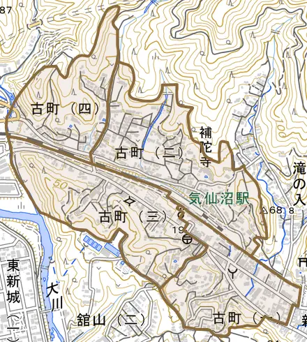 古町とその周辺の地図。町の範囲を重ねている