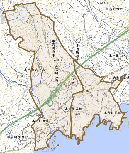 本吉町府中とその周辺の地図。町の範囲を重ねている