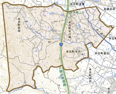 本吉町石川原とその周辺の地図。町の範囲を重ねている