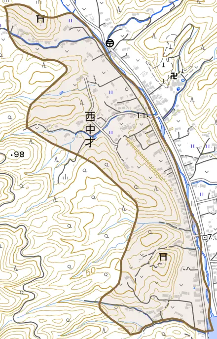 西中才とその周辺の地図。町の範囲を重ねている