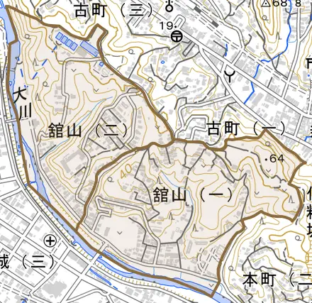 舘山とその周辺の地図。町の範囲を重ねている
