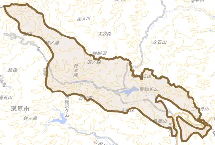 栗駒沼倉とその周辺の地図。町の範囲を重ねている