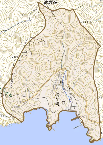 桐ケ崎とその周辺の地図。町の範囲を重ねている