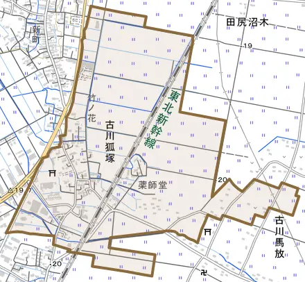 古川狐塚とその周辺の地図。町の範囲を重ねている
