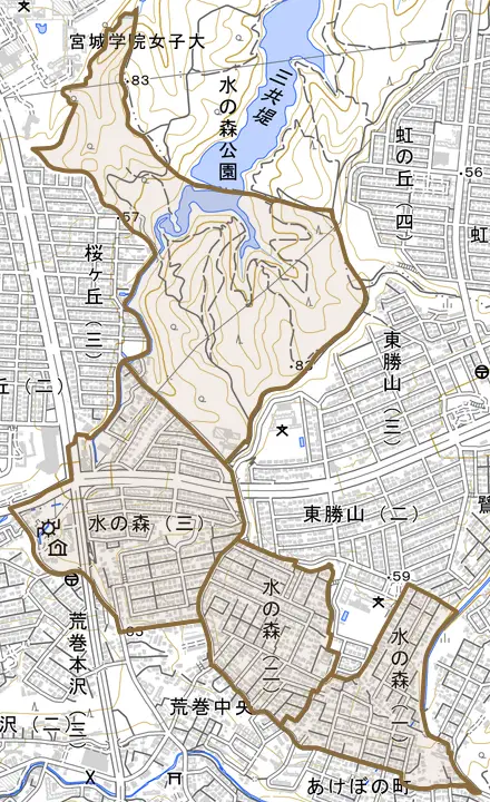 水の森とその周辺の地図。町の範囲を重ねている