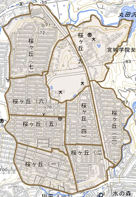 桜ケ丘とその周辺の地図。町の範囲を重ねている