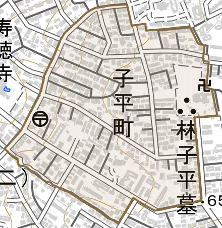 子平町とその周辺の地図。町の範囲を重ねている